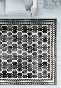 Elvara Black and White Washable Rug